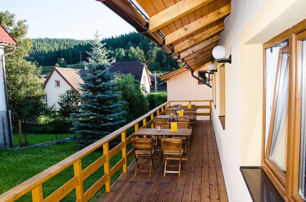 Vila Rhea Vazec Экстерьер фото